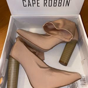 Fashion Nova nude womens boots brand new